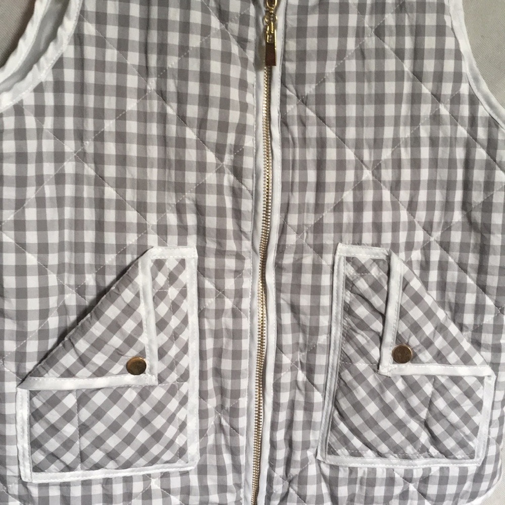 Checkered vest-size small (gray/white) - Picture 3 of 4
